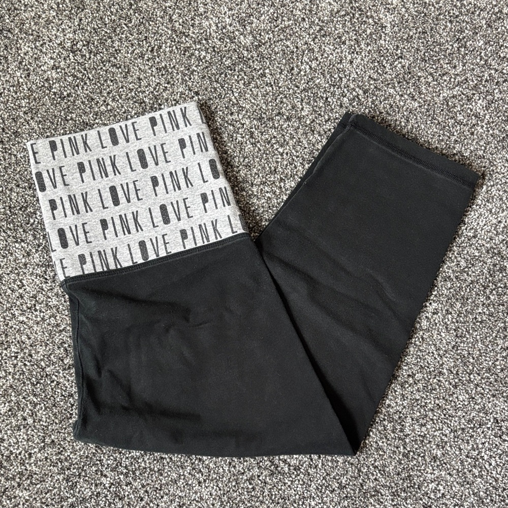 PINK Victoria's Secret Cropped Legging